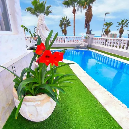 Villa Palacio Galindo *